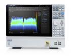 9KHz-26,5 GHz Spectrum analyzer, Phase Noise<-105dBc/Hz, RBW 1Hz-10MHz, Min. DANL -165dBm/Hz, Total Amplitude Accuracy <0.4dB, 12.1 Inch (1200×800) Touch Screen
