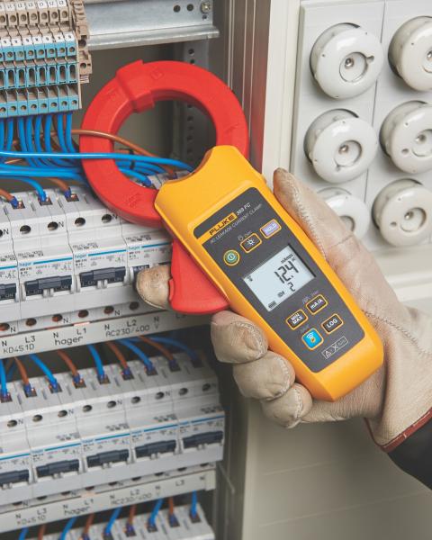 AC True RMS Leakage Current Clamp Meter, jaw 61 mm 