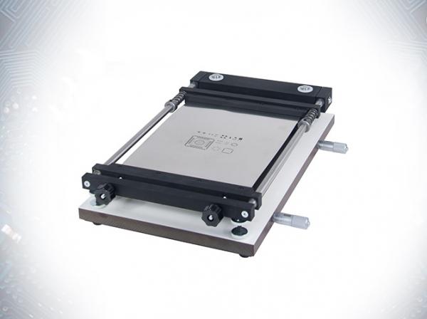 Middle sized desk top printer SD300 to be used either with polymer or metal stencils 